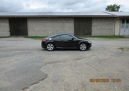 Audi TT Coupe 40 TFSI S tronic
