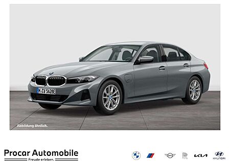 BMW 320 e LED LC Prof. HuD DA ACC PA HIFi DAB Shz
