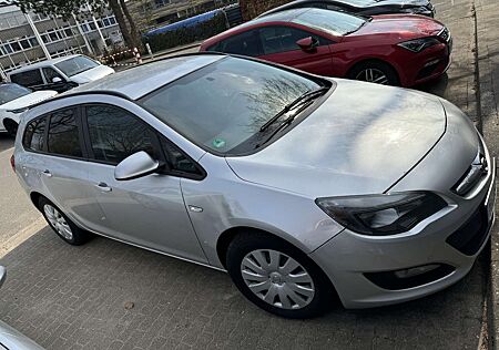Opel Astra 1.7 CDTI DPF Sports Tourer Edition