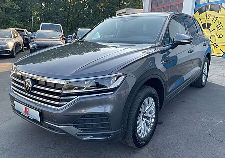 VW Touareg Volkswagen 3.0 TDI 4Motion LED AHK ACC Kamera Navi