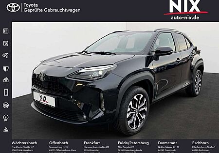 Toyota Yaris Cross 1.5 Hybrid Black & White LED KAMERA