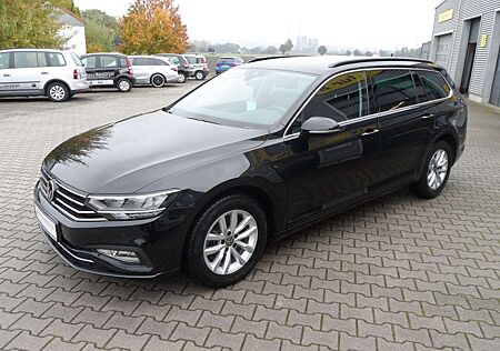 VW Passat Variant Volkswagen Business/DSG/AHK/Top Ausstattung