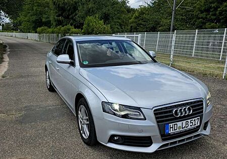Audi A4 1.8 TFSI Attraction