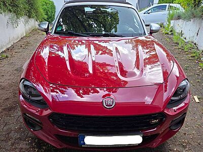 Fiat 124 Spider 124 Spider 1.4 MultiAir Turbo Lusso - limitiertes Sondermodell Europa 114/140