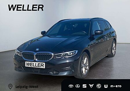 BMW 330 e Touring Sport Line *Bi-LED*AHK*Leder*ACC*