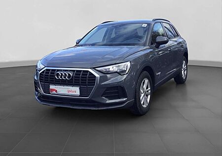 Audi Q3 45 TFSIe PRIVACY KAMERA SHZ