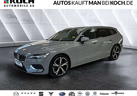 Volvo V60 T6 Plug-In AWD Plus BLIS ACC 360 Harman 0,99%