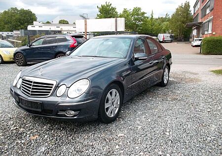Mercedes-Benz E 230 Avantgarde V6 Lim. Vollleder,Schiebedach