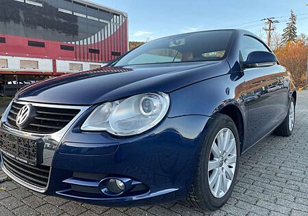 VW Eos Volkswagen 2.0 LEDER/KLIMA/NAVI/PDC/TOP!