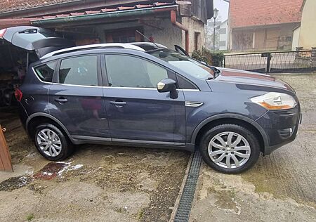 Ford Kuga 2.5 4x4 Trend