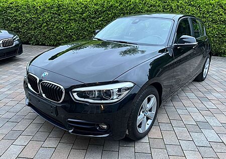 BMW 118 i Sport Line Leder Navi LED PDC