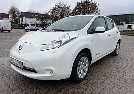 Nissan Leaf Edition 80 Kw PDC 8x Bereift E-Auto