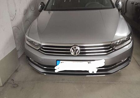 VW Passat Volkswagen 2.0 TDI SCR 4Mot DSG Highline