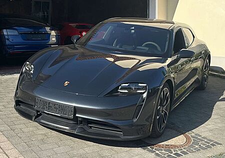 Porsche Taycan Cross Turbo S*NP:228.986*Carbon*Night*PDCC*PCCB*3D