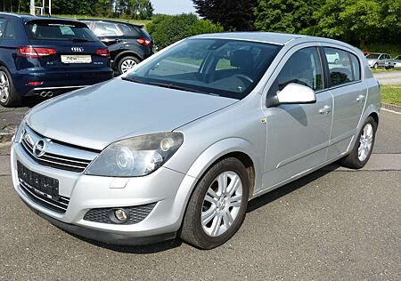 Opel Astra 1.4 [KLIMAAUTOMATIK/XENON/ALU]