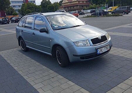 Skoda Fabia 1.4 Sedan Universal