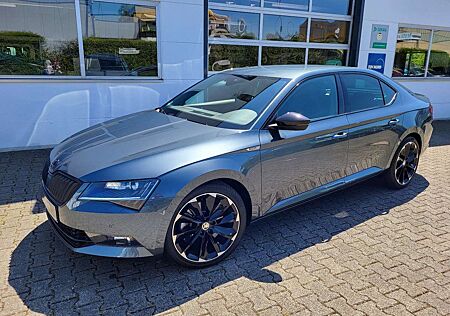 Skoda Superb 2,0 TSI DSG Sportline 4x4