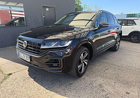 VW Touareg Volkswagen R-Line 4Motion,Navi,Kamera ,Leder