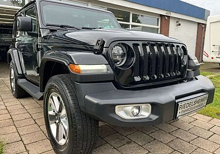 Jeep Wrangler Unlimited Sahara Cabr./Hardtop AUT AHK