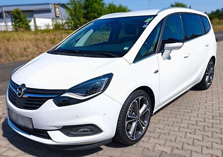 Opel Zafira Tourer 1.6 SIDI Turbo Innovation