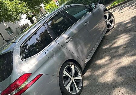 Peugeot 308 SW BlueHDi 180 EAT6 GT