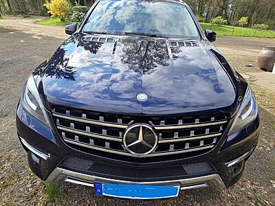 Mercedes-Benz ML 350 ML 350 4M BlueTEC PREMIUM AUSSTATTG. AMG/PANO/AHK 3,5t/LEDER/STANDHZG/21“