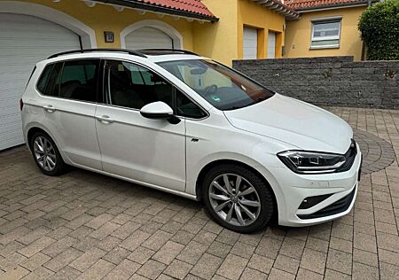 VW Golf Sportsvan Volkswagen 2.0 TDI SCR 7 DSG AHK LED Panoramadach