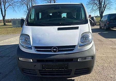Opel Vivaro Kombi L1H1 2,7t **HU/AU NEU**