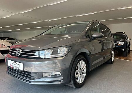 VW Touran Volkswagen *7.Sitzer*1.Hand*PDC*SHZ*AHK*Tempo*Multi*