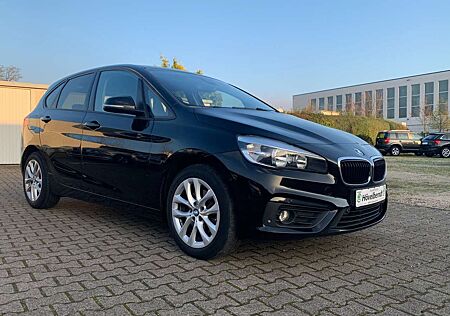 BMW 220 i Advantage 1. Hand