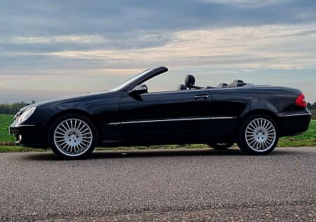 Mercedes-Benz CLK 200 CLK Cabrio 200 Kompressor Automatik Avantgarde