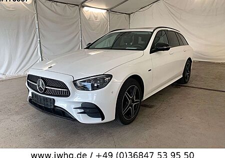 Mercedes-Benz E 300 E300de 4M AMG-Line 360°Distr+Multib Widescr Pano