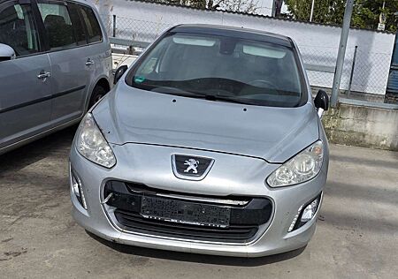 Peugeot 308 e-HDi FAP 112 Stop
