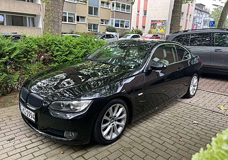 BMW 325d 325 Coupe Aut. M-Lenkrad Schiebedach Neu TÜV