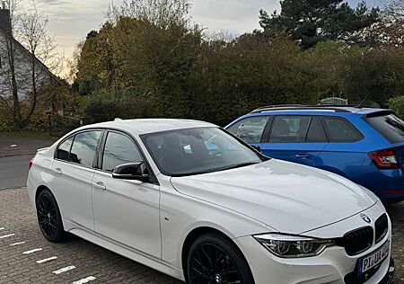 BMW 320d 320 Aut. xDrive M Sport Hifi-AHK-Navi-carplay-tüv