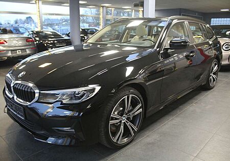 BMW 330i 330 xDrive Touring Aut. Advantage