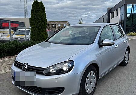 VW Golf Volkswagen Trendline