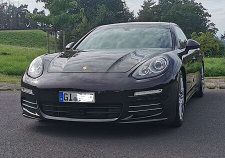 Porsche Panamera 4 PDK mit Approved Garantie