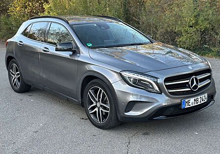 Mercedes-Benz GLA 220 d Score -2.Hand -Euro6 -Autom. -Xenon