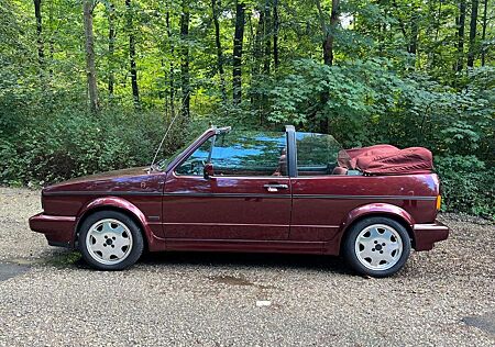 VW Golf Cabriolet Volkswagen Cabrio Etienne Aigner 1 von 353 rot Met in Europa
