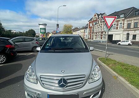 Mercedes-Benz B 180 CDI