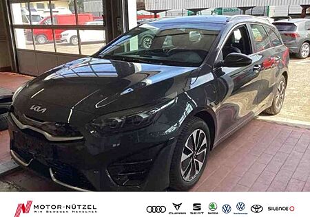 Kia XCeed Ceed SW / cee'd SW Ceed SW 1.6 GDI PlugIn Bi-LED+NAV+ACC+SHZ+KAMERA