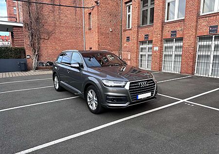 Audi Q7 V6 quattro-7Sitzer-Luftfahrwerk-BOSE-360 Kamera