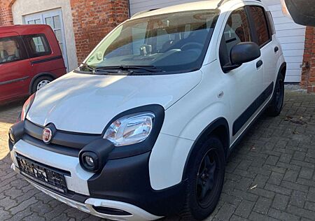 Fiat Panda Waze-City-Cross-1.2. Start-Stop-Klima-PDC-