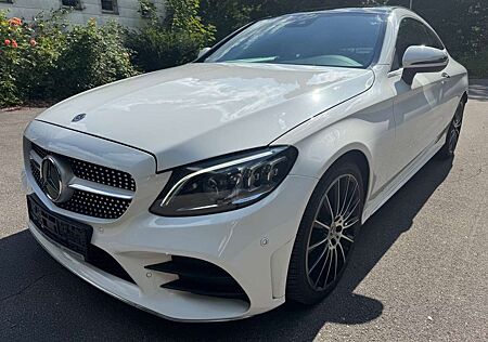 Mercedes-Benz C 300 Coupe * AMG Line*Panorama*Facelift*