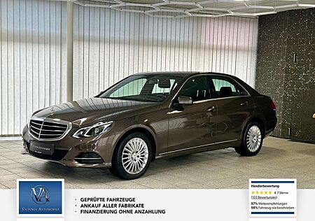 Mercedes-Benz E 200 gebraucht kaufen Mercedes-Benz E 200 CGI BlueEfficiency Elegante. Scheckheft. Sehr gepf