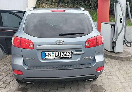 Hyundai Santa Fe 2.7 V6 2WD GLS