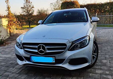 Mercedes-Benz C 220 (BlueTEC) d T 7G-TRONIC Avantgarde