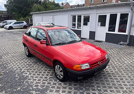 Opel Astra GL - Oldtimer, Benzin, TÜV 7/25