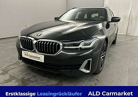 BMW 530e 530 xDrive Touring Aut. Luxury Line Kombi, 5-türi